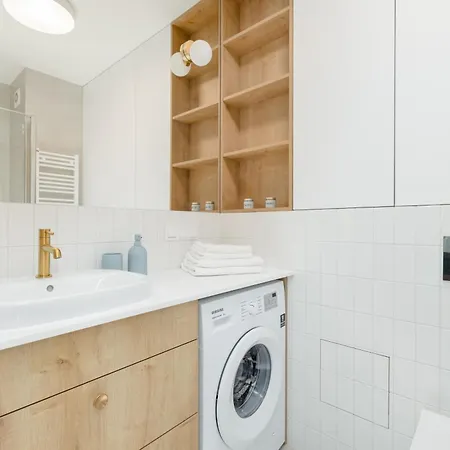 Nowe - Nowoczesne I Komfortowe Blisko Plazy Apartament Międzywodzie