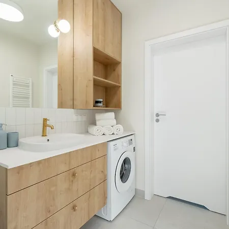 Apartament Nowe - Nowoczesne I Komfortowe Blisko Plazy Międzywodzie