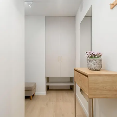 Nowe - Nowoczesne I Komfortowe Blisko Plazy *